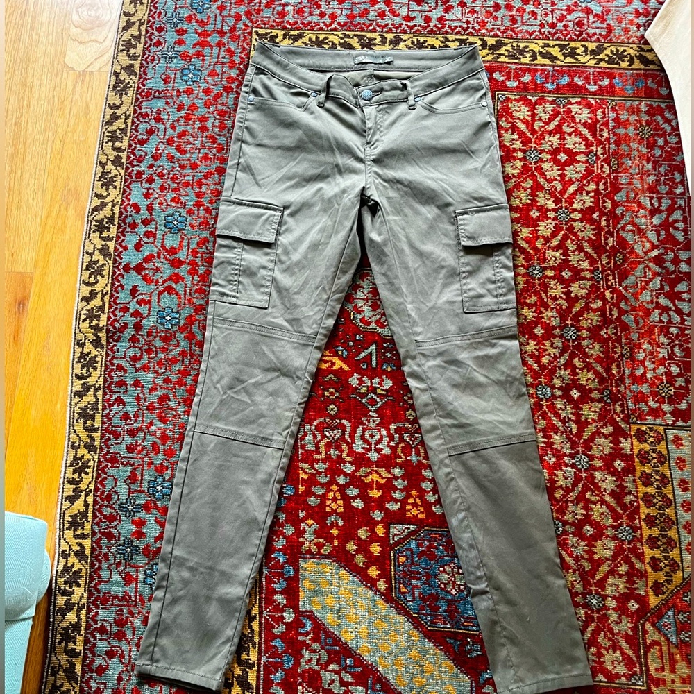 Prana Hiking pants breathable, stretchy, Size 4